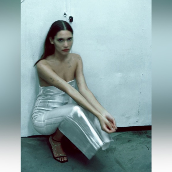 Zara ZW FITTED METALLIC DRESS. Silver. Size XS. New with Tags. - Picture 4 of 8